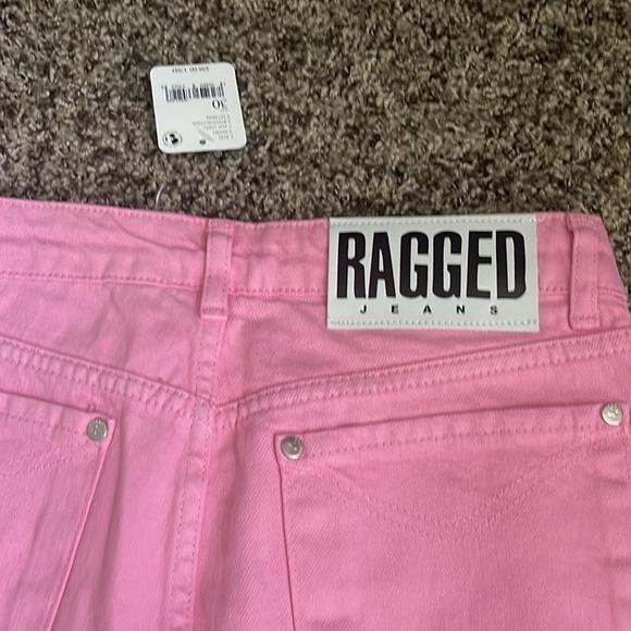 Ragged Jeans Pink Butt Cut Mom Jeans - Picture 6 of 10